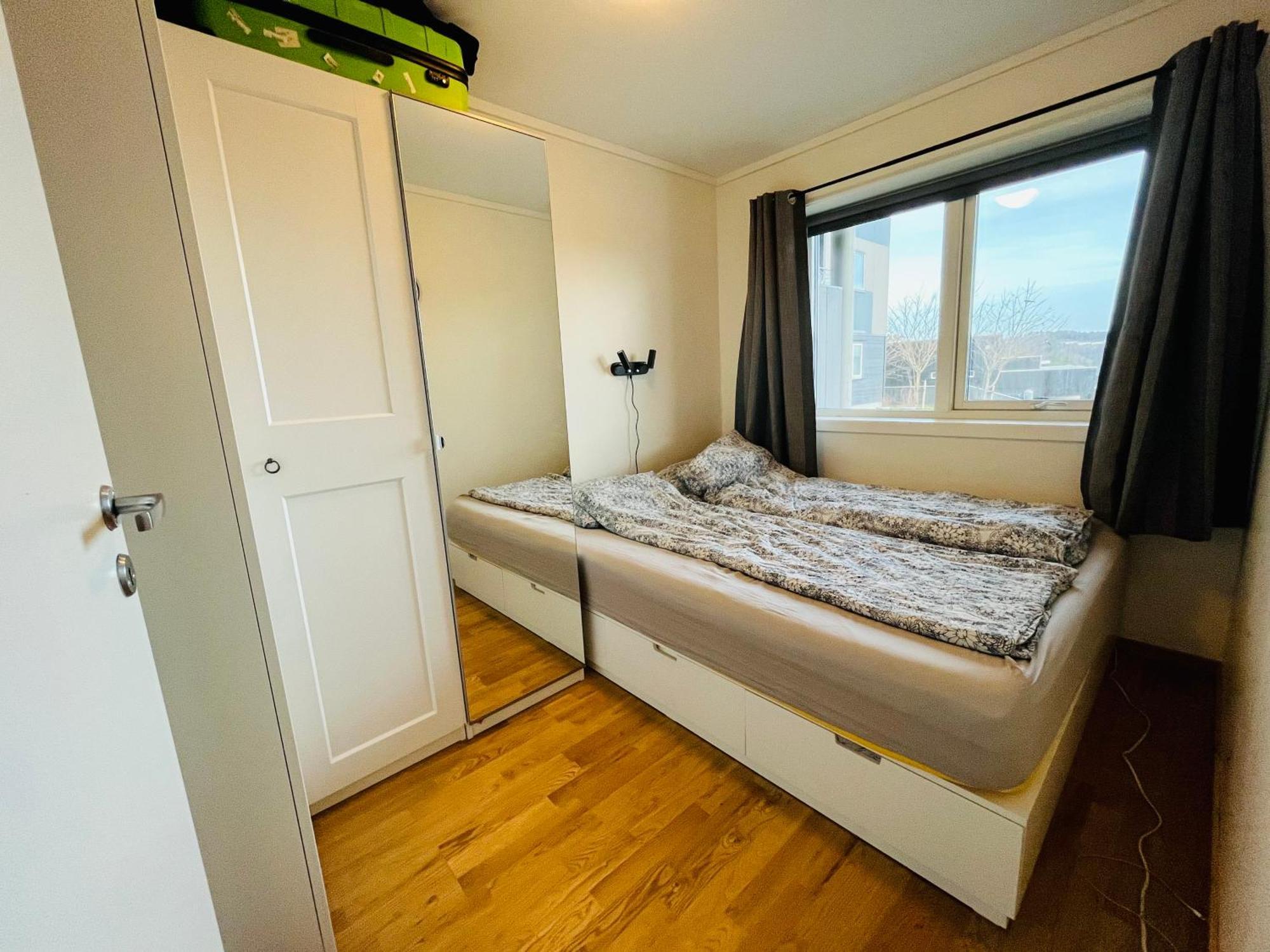 2 Bedroom In Great Location